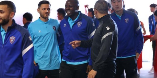 李金羽：中超到中乙再到中甲要低调 盼对得起信任