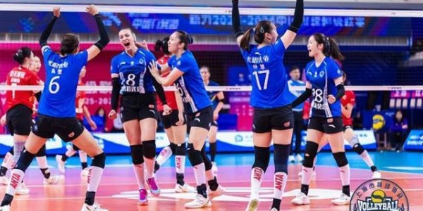 c7-上海女排时隔25年再夺冠！光明优倍九年相伴终迎荣耀时刻