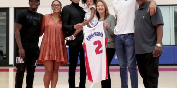 坎宁安感受底特律独有的爱，活塞有了真正的领袖