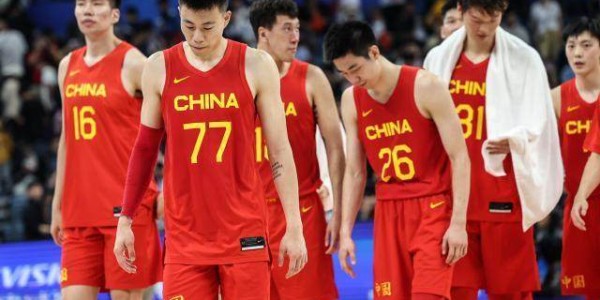 c7娱乐-呼吁：中国男篮立即废除国手免体测特权